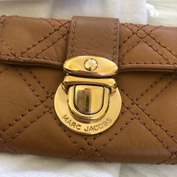 🖤 MARC JACOBS🖤 leather quilted key holder - Picture 2 of 8